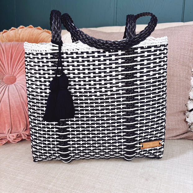 Medium Cesta Tote - Nautical Stripes