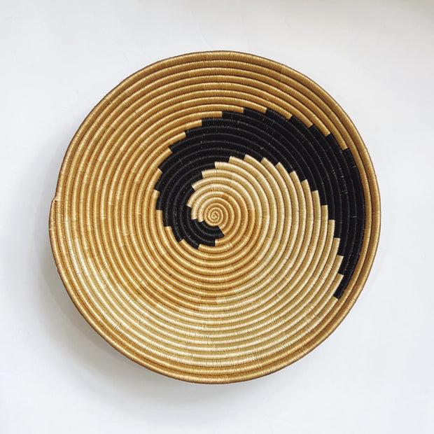 Large Basket - Tan Black Wave