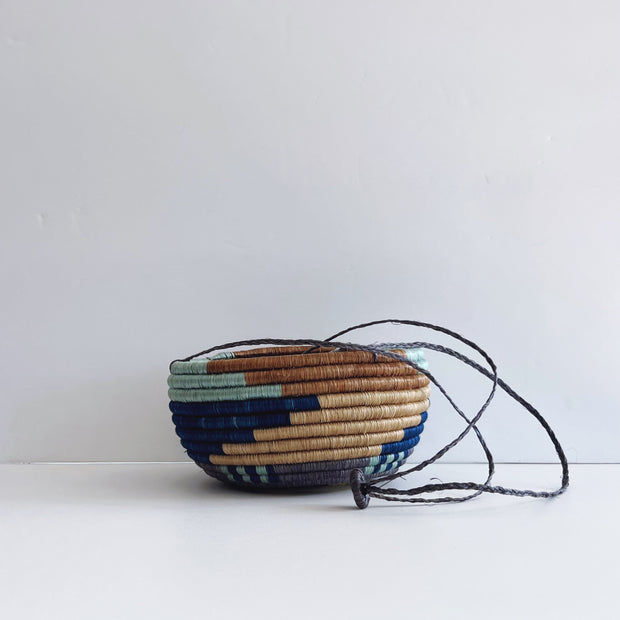 Hanging Plant Basket - Blue Steps