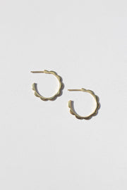 Luxe Gold Scalloped Hoop Earrings