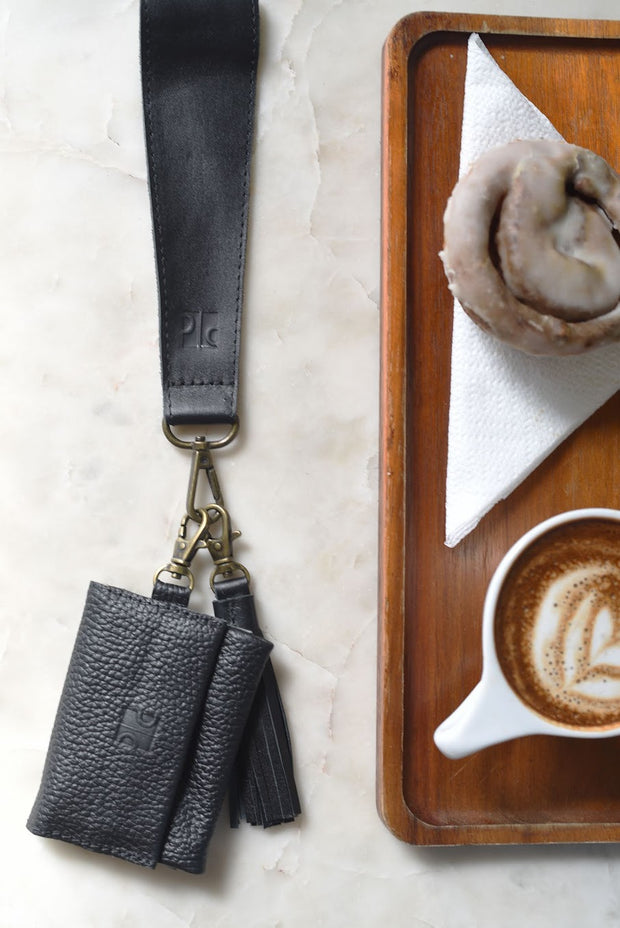 Angled Wristlet Strap - Black