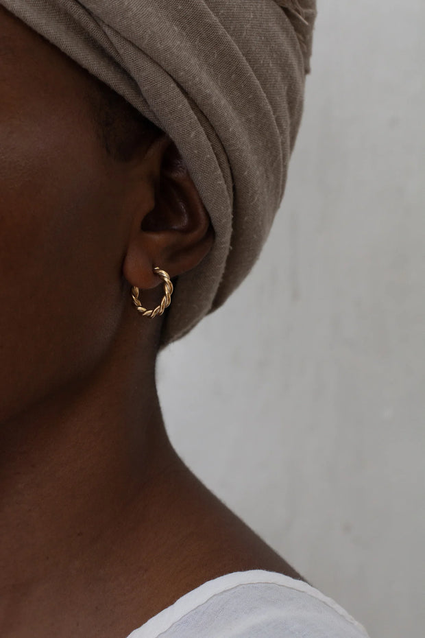 Zinga Hoop Earrings - 14K gold